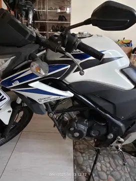 Dijual Honda CB150R