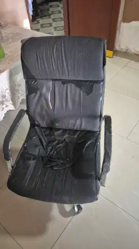 Kursi buat kerja