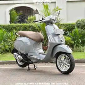 PIAGGIO PRIMAVERA 150 IGET ABS LED Tahun 2022 WARNA GREY MATERIA