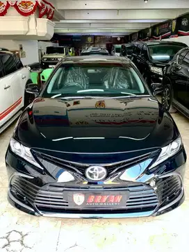 Dijual Sedan istimewa Camry 2.5 V At 2022 Hitam Like New