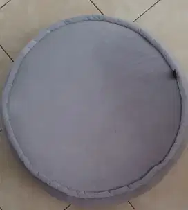 DI JUAL BANTAL LANTAI