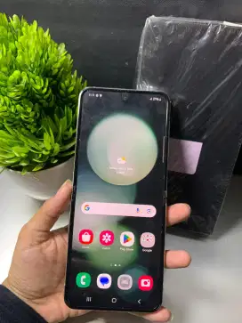 SAMSUNG Z FLIP 5 RAM 8/256GB ALL OPERATOR NORMAL 

TAMPILAN MEWAH SAMS