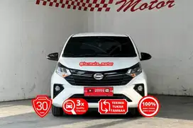 (LOW KM11rb) Daihatsu Sigra R 1.2 AT 2023