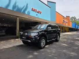 KM 13rb ANTIK Pajero Exceed 2015 AT Hitam NIK 2014 Full Original