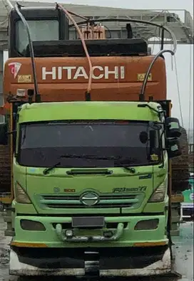 Dijual Self Loader Truck Hino FM260TI Tahun 2009