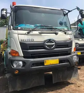 Dijual Truck Mixer Hino 500 Tahun2021
