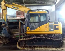 Dijual Excavator Komatsu PC130F-7 Tahun 2014