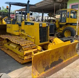 Dijual Bulldozer Komatsu model D31P-20 ex Import tahun 2009