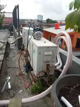Service AC Bekasi Timur (Mutiara Gading Timur)