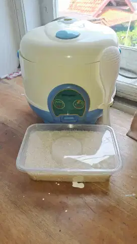 Rice Cooker Miyako