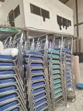 Kursi susun pipa besi besar kuat