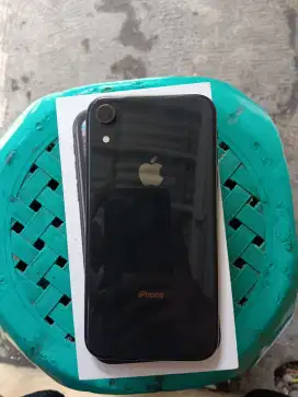 Iphone xr 128gb fullset sinyal permanen