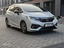 (DP 7JUTA) HONDA JAZZ RS AT 2018 MATIC PUTIH WHITE TERMURAH NEGO DP