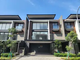 Dijual Rumah Laurel Type 12 Navapark ada lift di BSD