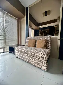 SEWA TAHUNAN BULANAN WATERPLACE RESIDENCE 2BR FURNISHED POOL VIEW