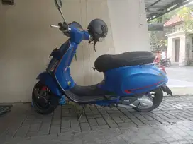 Jual vespa 2020 sprint 150 ABS