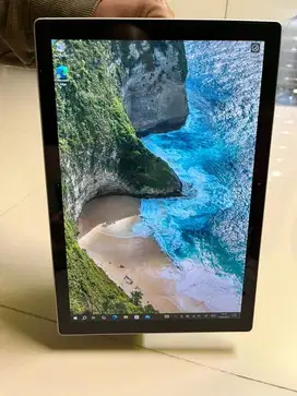 Microsofe surface 4 Pro