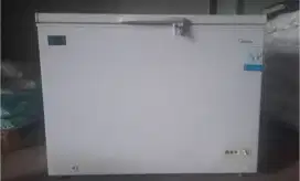 Freezer merk midea 350liter