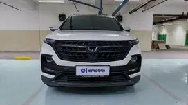 TDP Rendah B Wuling Almaz 1.5 Smart Enjoy 7-Seater Bensin-MT 2019 Abu