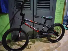 Sepeda BMX 20. Noken mulus KOKOH siap pakai, lokasi kemiling, nego.