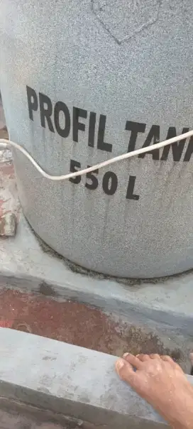 DIJUAL TOREN PINGUIN BEKAS 550LT - BEKASI TIMUR