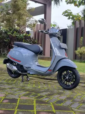 Vespa Sprint S 150 ABS IGet 2021 Grey Materia Koko Motor