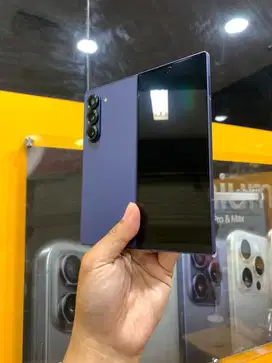 Samsung Z Fold 6 12/256GB Garansi Resmi SEIN Indonesia