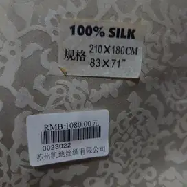 quilt cover bed cover selimut sutra 100% 210 cm x 180 cm