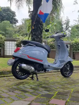 Vespa Sprint S 150 ABS IGet 2021 Grey Materia Koko Motor