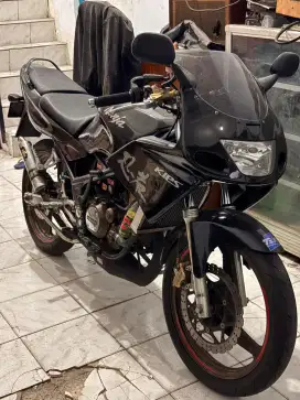Dijual Kawasaki Ninja RR 2009 Mulus Barang Simpanan