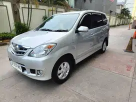 TOYOTA  AVANZA.  1.3.  G. MNUAL 10