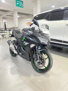 ALL NEW NINJA 250 FI KM LOW