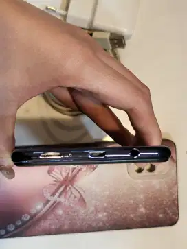 Samsung A7 2018 4/64Gb