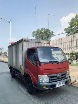 Toyota Dyna 2012 Diesel