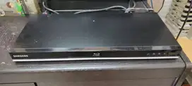 Blue Ray Player Samsung BD-D5100 Like New