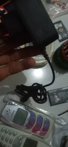 Jual charger Nokia mikro USB kondisi normal fungsi