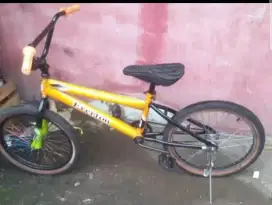 Sepeda BMX Atlantis UK 20 terpedo