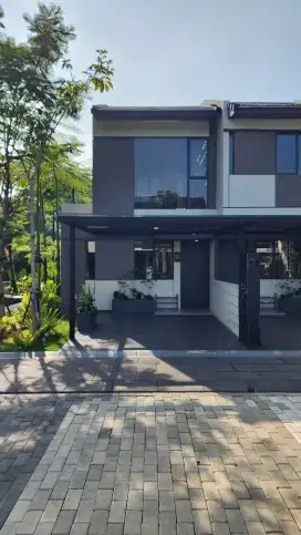 Over kredit Rumah 2 lantai Lippo Cikarang XYZ livin type Q23
