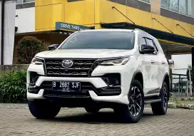 Toyota Fortuner GR 2.8 Sport 2022 Putih Good Condition