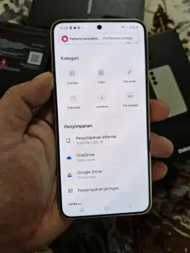 Samsung galaxy S24 8/256