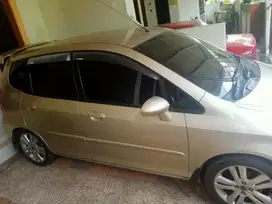 Honda Jazz 2005 Bensin