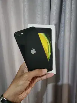 Iphone SE 2020 64gb ibox Fullset Second