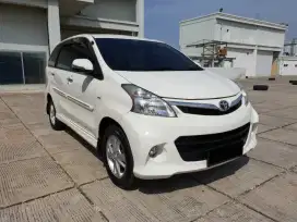 Avanza Veloz 1.5 AT 2015
