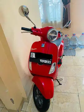 Vespa LX 125 iget 2023 Warna Merah Favorite Like New