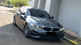 [ LOW KM ] BMW 330i 330 i M Sport (G20) CKD AT Abu Metalik 2020/2021