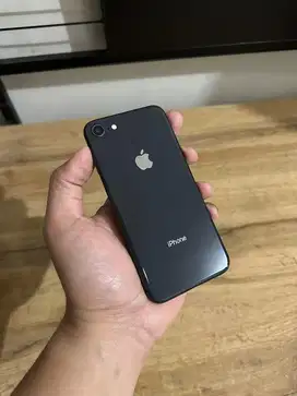 Iphone 8 64gb muluss istimewa