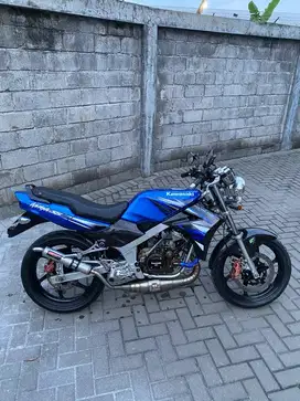 Kawasaki Ninja SS Biru