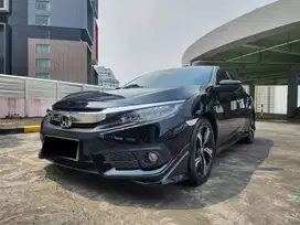 TDP 25 JUTA !!! HONDA CIVIC TURBO SEDAN ES 1.5 AT TH.2016/2017/2018