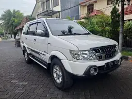 Isuzu Panther touring Turbo'2015