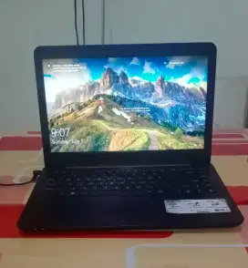 Laptop Asus 14 inc.Ram 4GB AMD HDD 1000GB 2 Core . VIVOBOOK